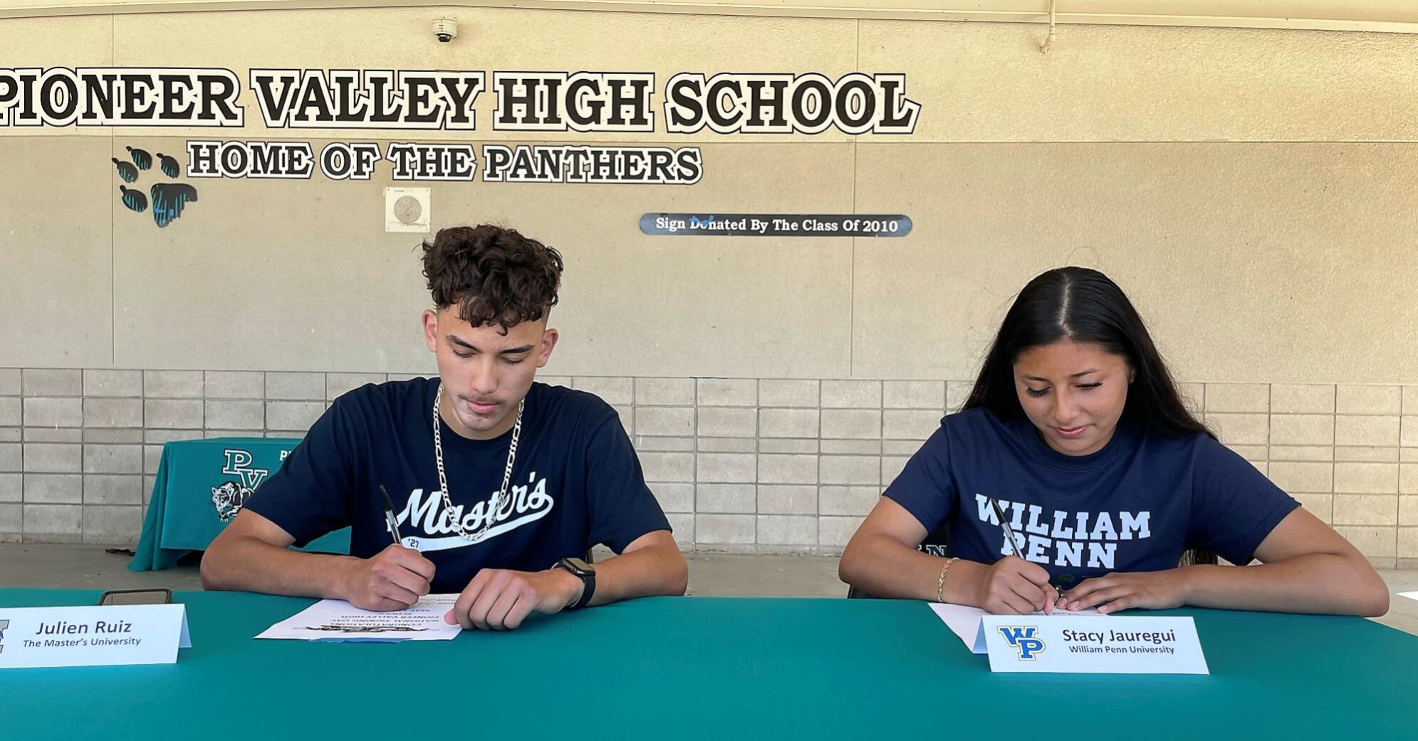 051321 PVHS Signing 21.jpeg